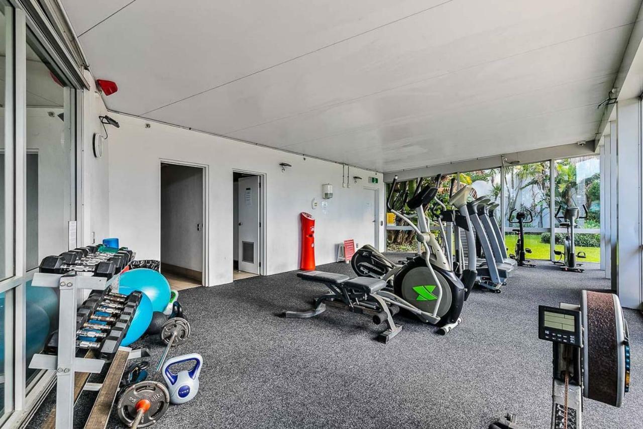 One Bedroom Apartment - Pool, Gym & Tennis Courts! Auckland Bagian luar foto